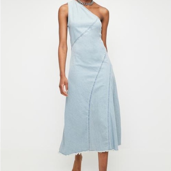 ☁️🌿 NWT ZARA One-Shoulder Denim Midi Dress – Size XL - Picture 1 of 5